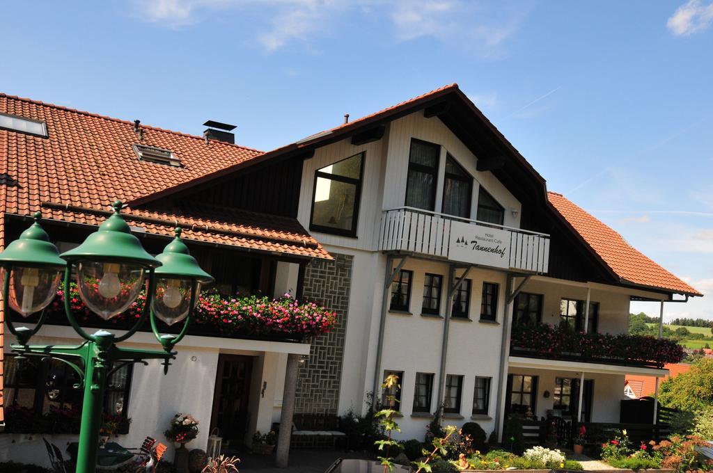 Hotel Tannenhof Bad Wünnenberg Eksteriør billede