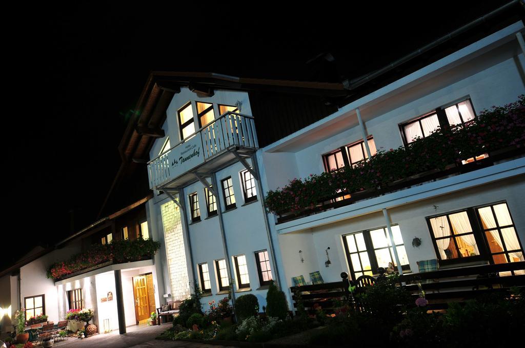 Hotel Tannenhof Bad Wünnenberg Eksteriør billede
