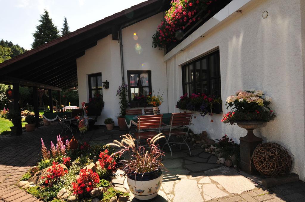 Hotel Tannenhof Bad Wünnenberg Eksteriør billede