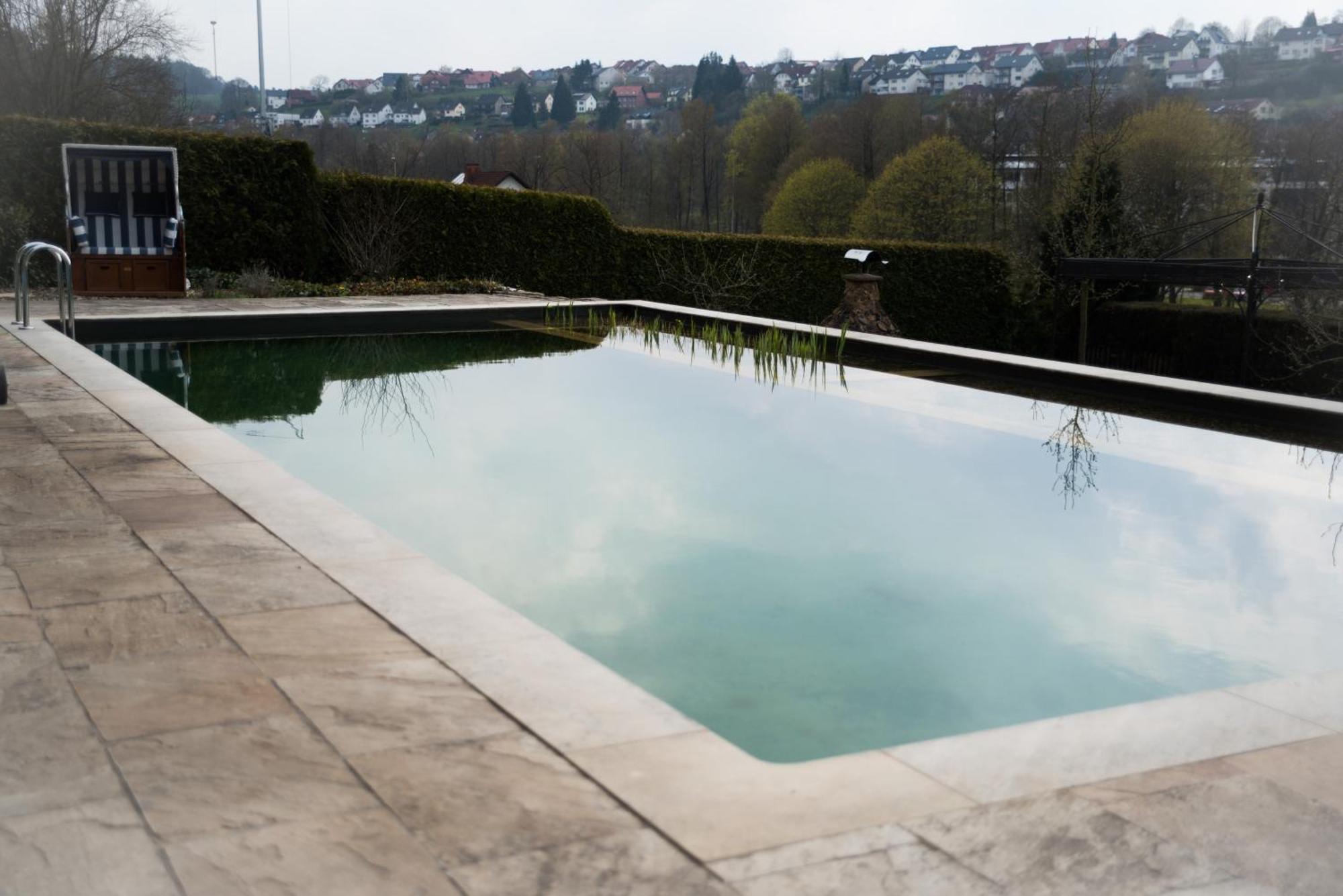 Hotel Tannenhof Bad Wünnenberg Eksteriør billede